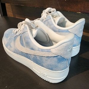 Nike Air Force 1 '07 - Women's Size 9 - Celestine Blue color